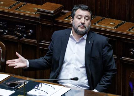 Toti arrestato per corruzione, Salvini: "Anche io rischio la galera"