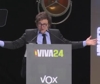 Milei star della convention di Vox a Madrid, tra canti e insulti