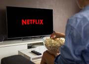 Netflix, pieno di ricavi e abbonati: la stretta alle password funziona