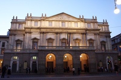 Se la ragazza può con silicone allattare il bambino