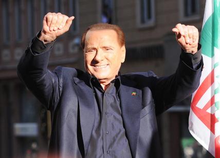 Berlusconi: "Fieri di essere nel Ppe. La Lega? Il Centrodestra siamo noi" Berlusconi: "Fieri di essere nel Ppe. La Lega? Il Centrodestra siamo noi"