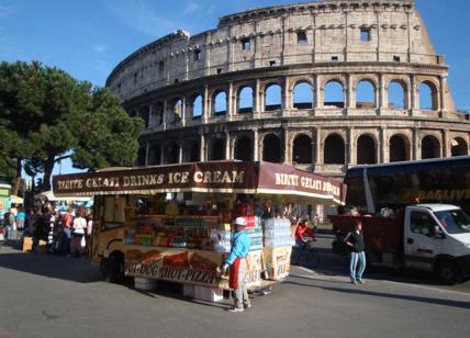 Roma, “camion bar fuori dal centro storico”: la Cassazione dà ragione a Marino