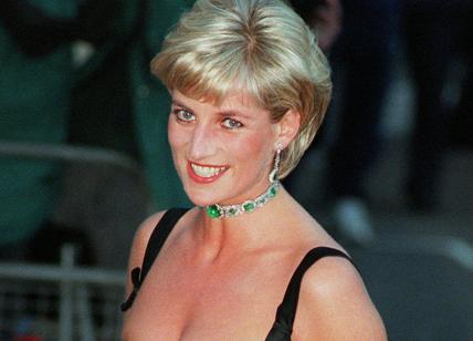 Lady Diana, al funerale i figli William e Harry costretti a..ROYAL FAMILY NEWS