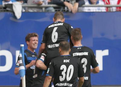 Paderborn domina Paderborn vs