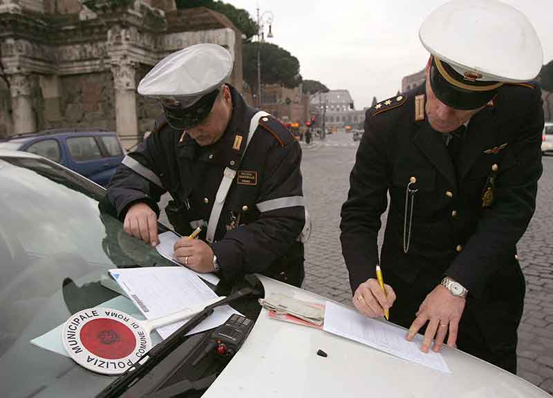 polizia locale vigili urbani roma 03