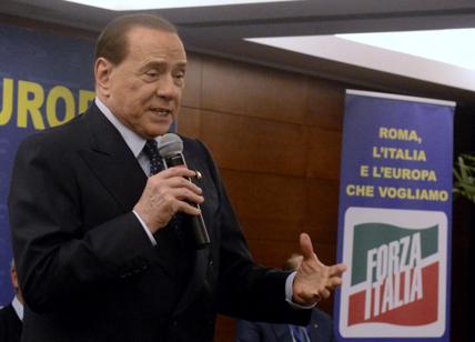 Berlusconi: "Bisogna fare referendum sull'autonomia in tutte le regioni"