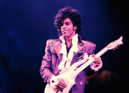 Prince, i video ufficiali di "Purple rain" tornano su YouTube