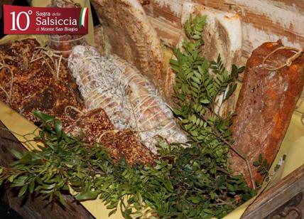 La vera salsiccia è con la “petarda”. Festa grande a Monte San Biagio