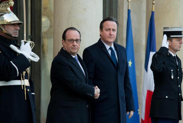 La maggioranza dei frqncesi vuole votare per la Frexit, l'uscita della Francia dall'Unione La maggioranza dei frqncesi vuole votare per la Frexit, l'uscita della Francia dall'Unione