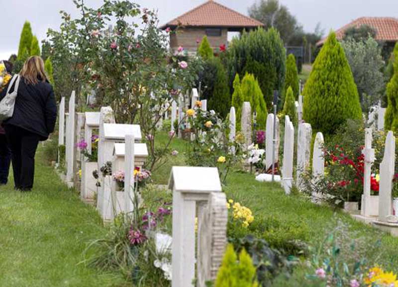 cimitero laurentino 03
