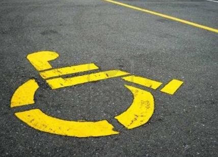Fiumicino, i parcheggi per disabili hanno l'allarme: ecco il nuovo sistema