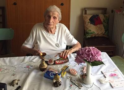 Lombardia, compie 111 anni la donna più anziana della regione