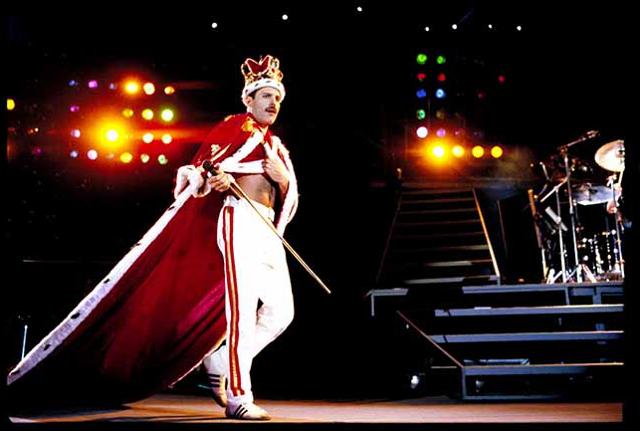 Freddie Mercury 70 Anni Della Rockstar Leader Dei Queen Le Canzoni Piu Belle Affaritaliani It