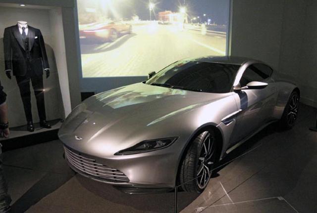 Londra, la mostra delle auto di James Bond