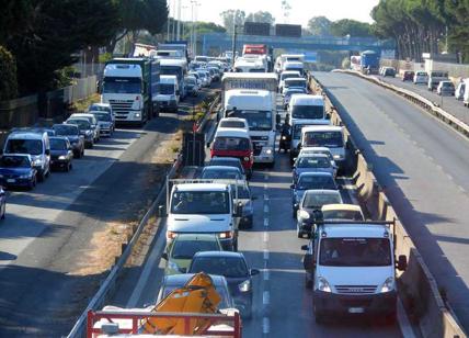 Pontina impazzita, problema durante i lavori tappa buche: traffico in tilt