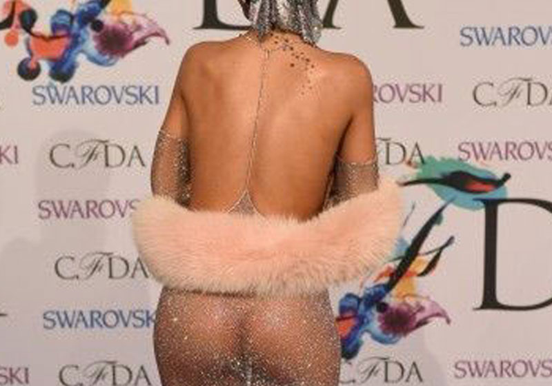 rihanna fashion awards  4