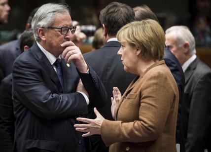 Juncker vuole lasciare mani libere alla Merkel:politica estera, stop unanimità
