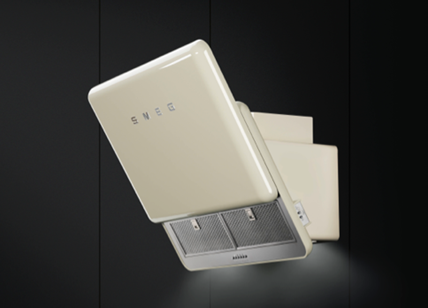 Smeg, aria nuova in cucina con la cappa \ Smeg, aria nuova in cucina con la cappa \