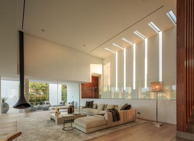 Una casa dove natura e design si fondono in modo impeccabile (3)