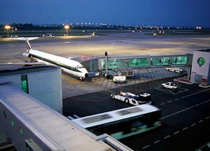 Aeroporti di Puglia, traffico passeggeri in crescita su Bari e Brindisi