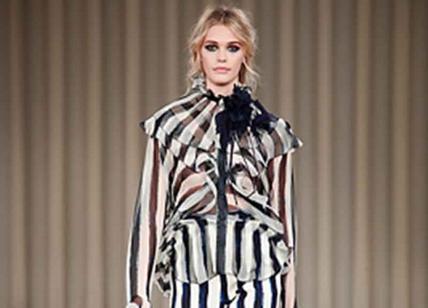 Fashion week: Alberta Ferretti s'ispira a Venezia e all'opera di Boldini