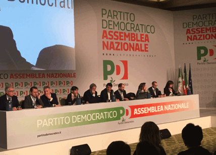 Assemblea Pd, e ora riflessione sul potere di Renzi