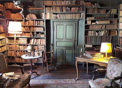 Belgio, scoperta una biblioteca segreta di 200 anni a Bruxelles