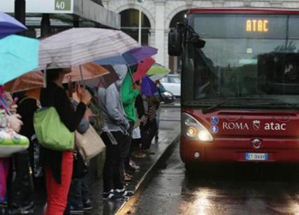 Trasporti Roma, l'Atac rafforza bus e metro per le feste di Natale