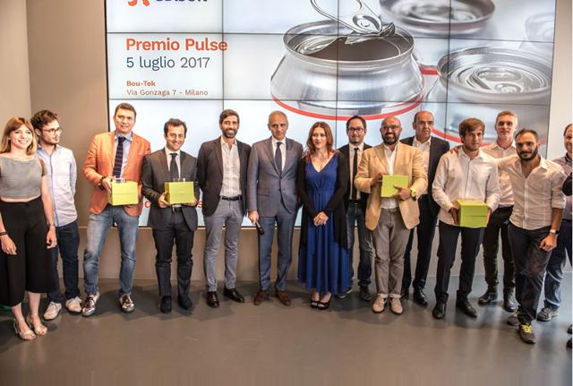 Foto di gruppo per i vincitori della quarta edizione di Edison Pulse. Foto di gruppo per i vincitori della quarta edizione di Edison Pulse.