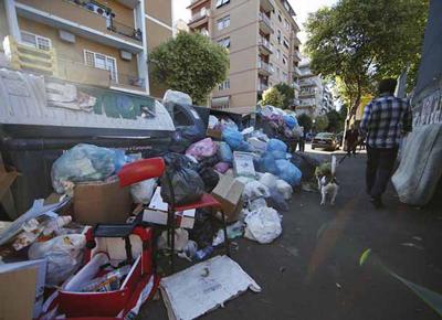 emergenza rifiuti roma (9)