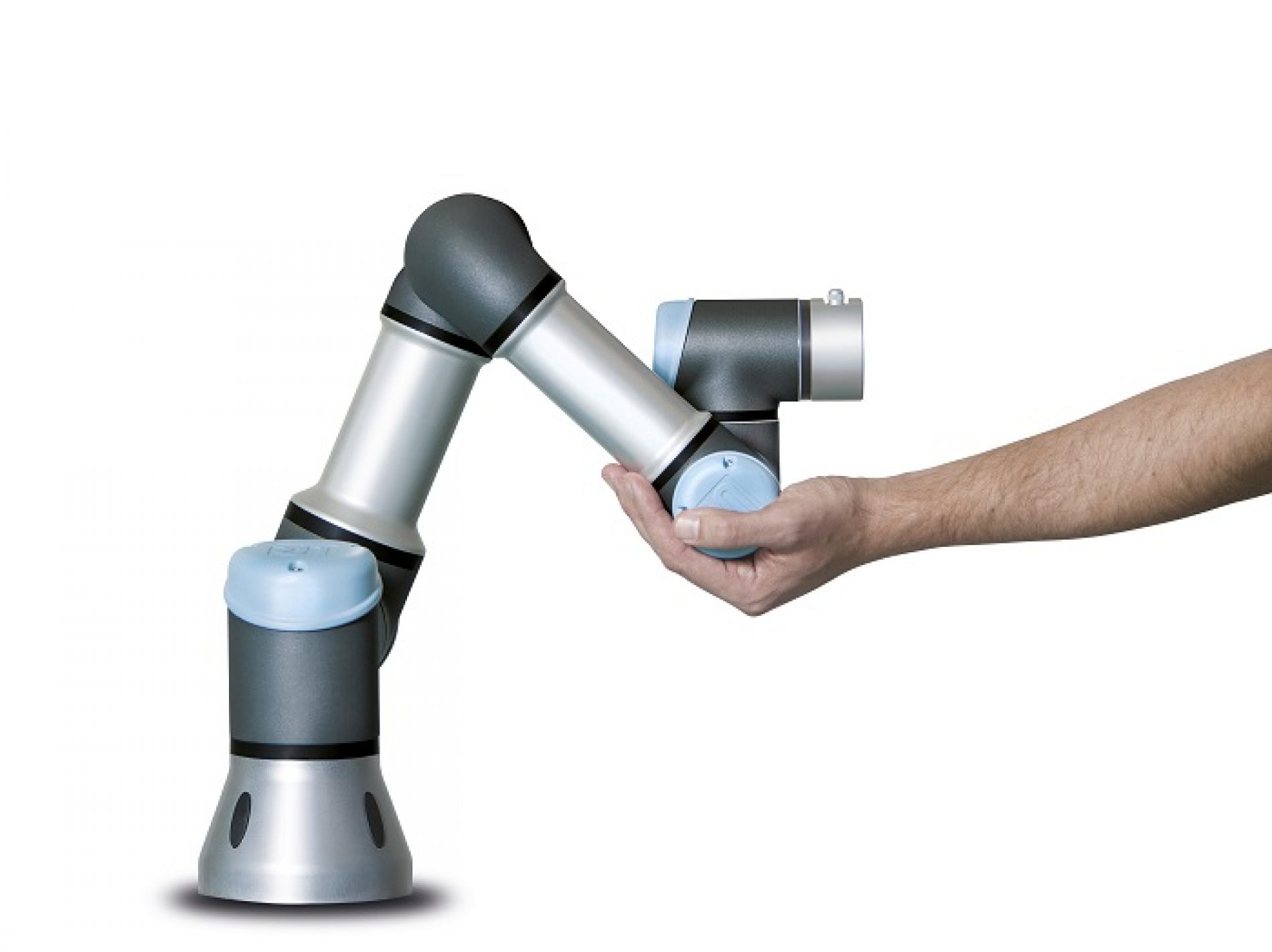 Universal Robots Robot e cobot accessibili per lautomazione dei processi proUR3 la collaboratività a portata di mano low 1900x14