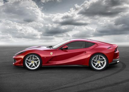 Ferrari sceglie la passerella di Ginevra per presentare la nuova 812 Superfast