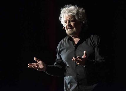 M5S, la rete alibi per nascondere l'autoritarismo di Grillo e Casaleggio M5S, la rete alibi per nascondere l'autoritarismo di Grillo e Casaleggio