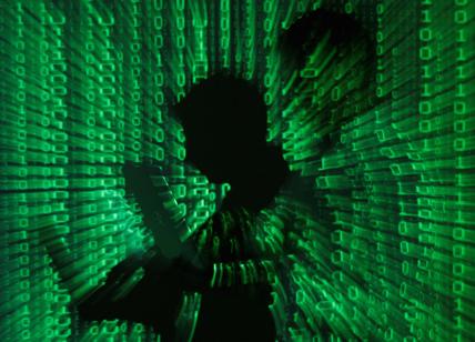 Cyber attack hacker primo rischio globale. In Italia pericolo banche. Report