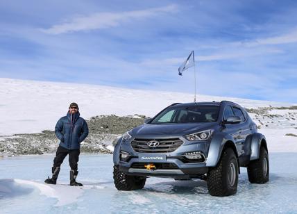 Patrick Bergel a bordo di una Hyundai Santa Fe conquista l’Antartide