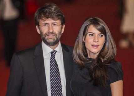 Renzi si 'blinda' e per la sua mozione sceglie la moglie di Franceschini