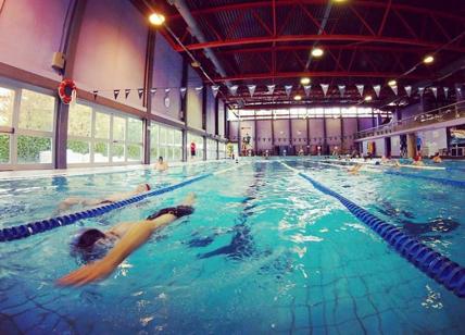 Milano nella morsa del caldo. Piscine MilanoSport prese d'assalto. I dati