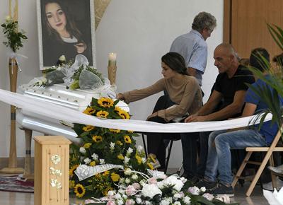 noemi funerale ape