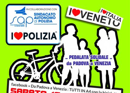 "Basta attaccare la Polizia", pedalata di solidarietà da Padova a Venezia