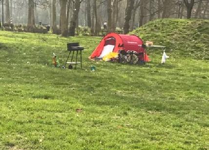 "Tende e bivacchi abusivi al Parco Lambro: una vergogna"