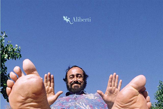 Pavarotti e io (Libro di Edwin Tinoco) Pavarotti e io (Libro di Edwin Tinoco)