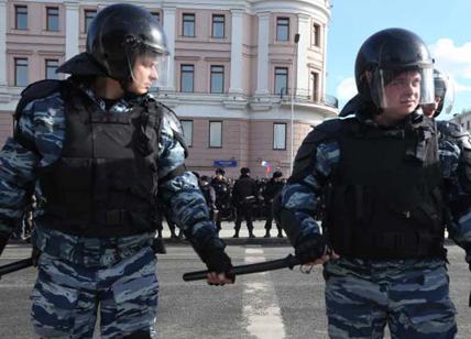 Mosca, allarme bomba: evacuati in migliaia