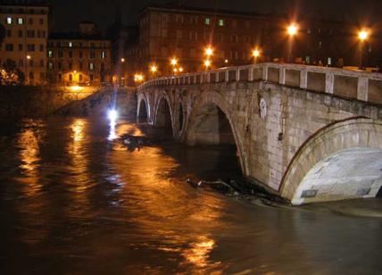 In arresto 2 pusher “acchiappini” a Ponte Sisto: fermavano turisti e romani