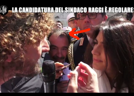 M5s, le Iene scoprono un'altra anomalia nelle firme di candidatura della Raggi M5s, le Iene scoprono un'altra anomalia nelle firme di candidatura della Raggi