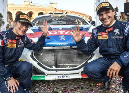Paolo Andreucci rinnova l'impengno con Peugeot Sport Italia