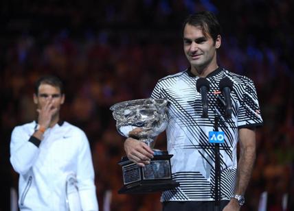 Federer dopo la notte di festa dopo l'Australian Open: "Gioco altri due anni"