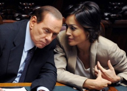 Silvio Berlusconi vuole una donna premier: Mara Carfagna in pole position