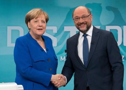 Germania, Spd: sì alla Grande Coalizione con Angela Merkel