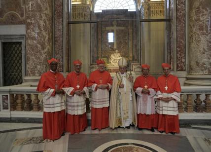 Papa Francesco nomina cardinale il monsignore Zerbo col conto in Svizzera