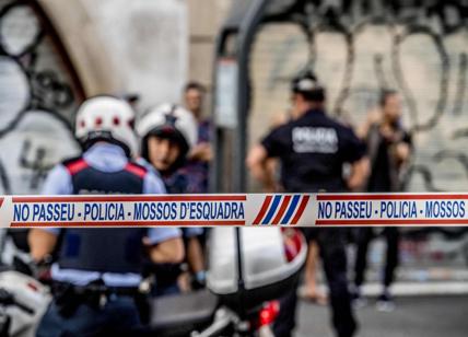 Barcellona, obiettivo Sagrada Familia. 3 in fuga. Isis: "Ora tocca all'Italia"